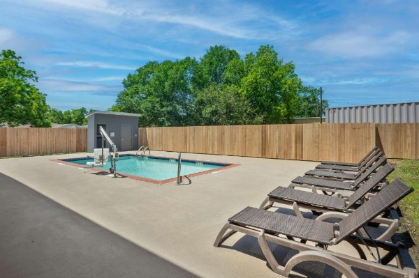 Spark by Hilton Mansfield image 8